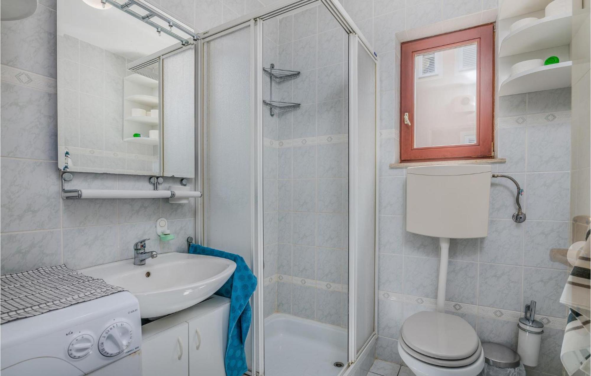 Amazing Apartment In Krk With Kitchen Đảo Krk Ngoại thất bức ảnh