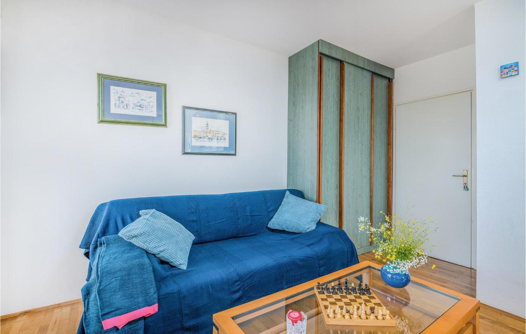 Amazing Apartment In Krk With Kitchen Đảo Krk Ngoại thất bức ảnh