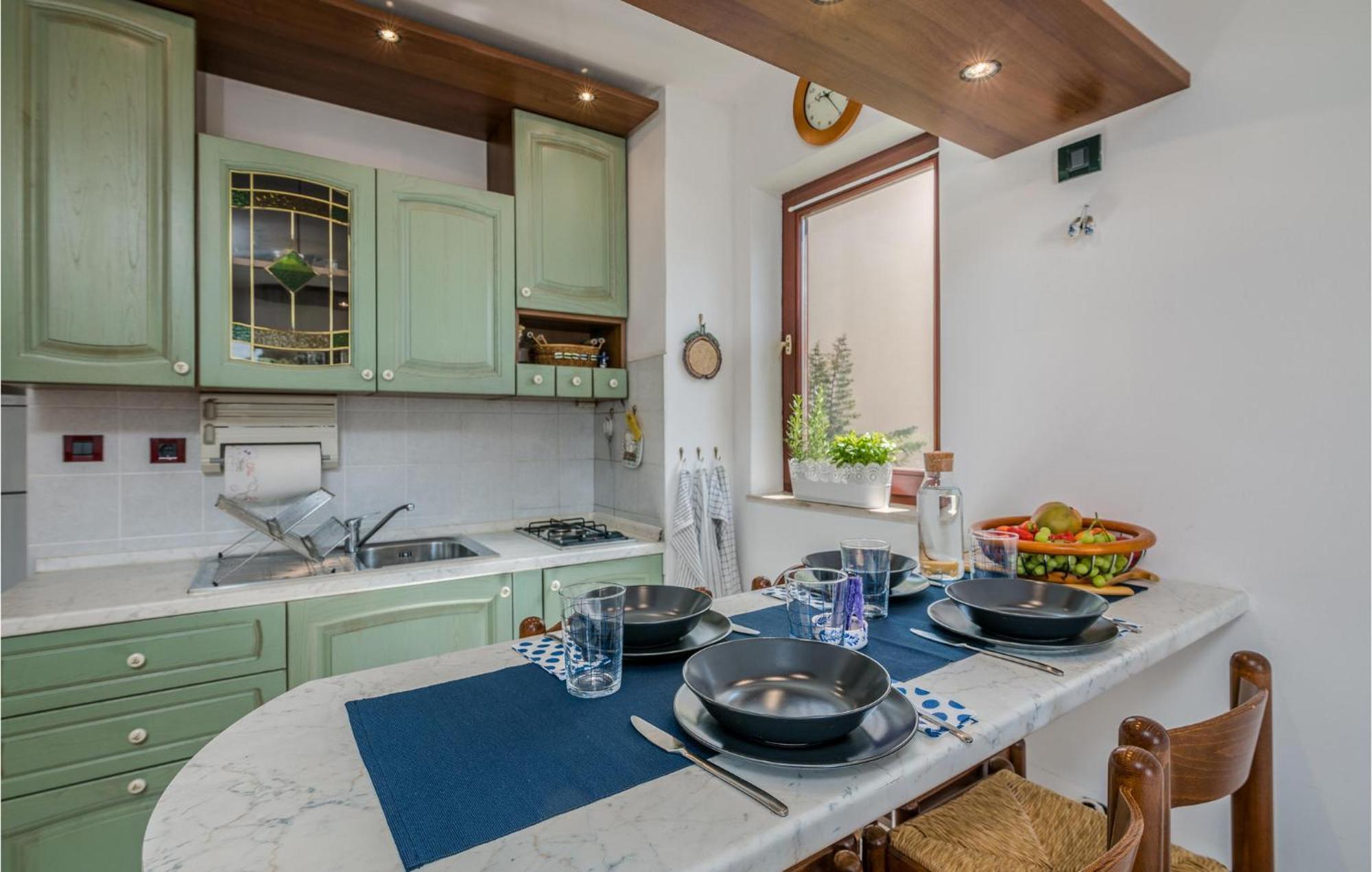 Amazing Apartment In Krk With Kitchen Đảo Krk Ngoại thất bức ảnh